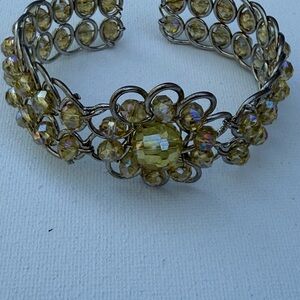 Elegant Gold Crystal Bracelet